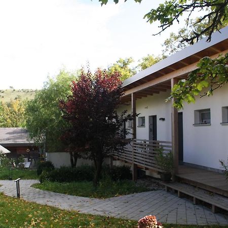 Zimmervermietung Am Habsberg เวลบวร์ก ภายนอก รูปภาพ